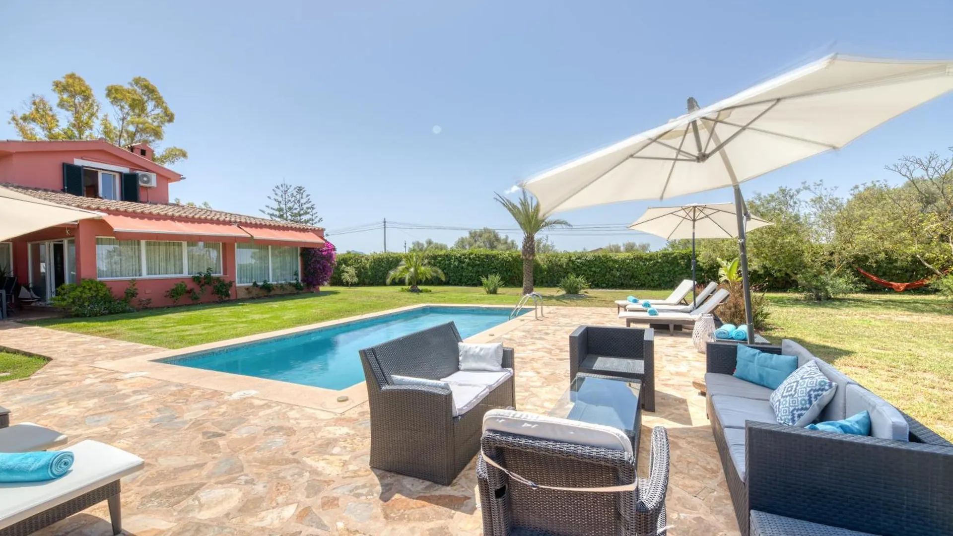 Villa Kentia Mallorca, Charming And Stylish Country House Close To Palma